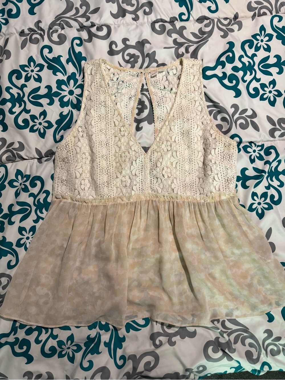 Melrose and Market Cream Lace & Chiffon Peplum Tank Top